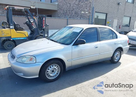 2000 Honda Civic Value Package z USA, uszkodzony, nr VIN 2HGEJ661XYH544150